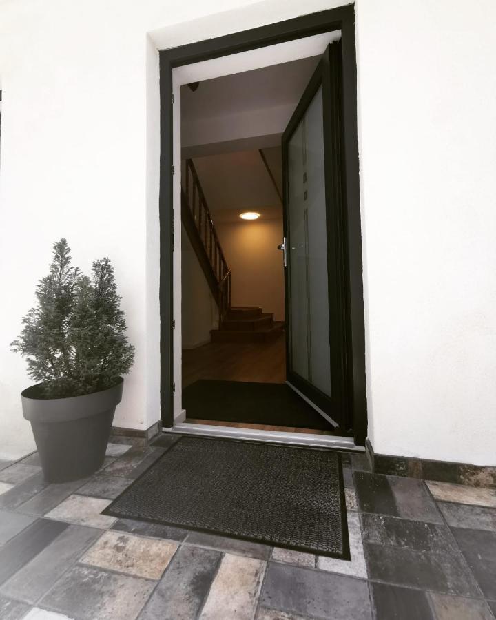 Astra Home Σίμπιου Εξωτερικό φωτογραφία
