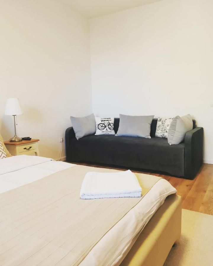 Astra Home Σίμπιου Εξωτερικό φωτογραφία